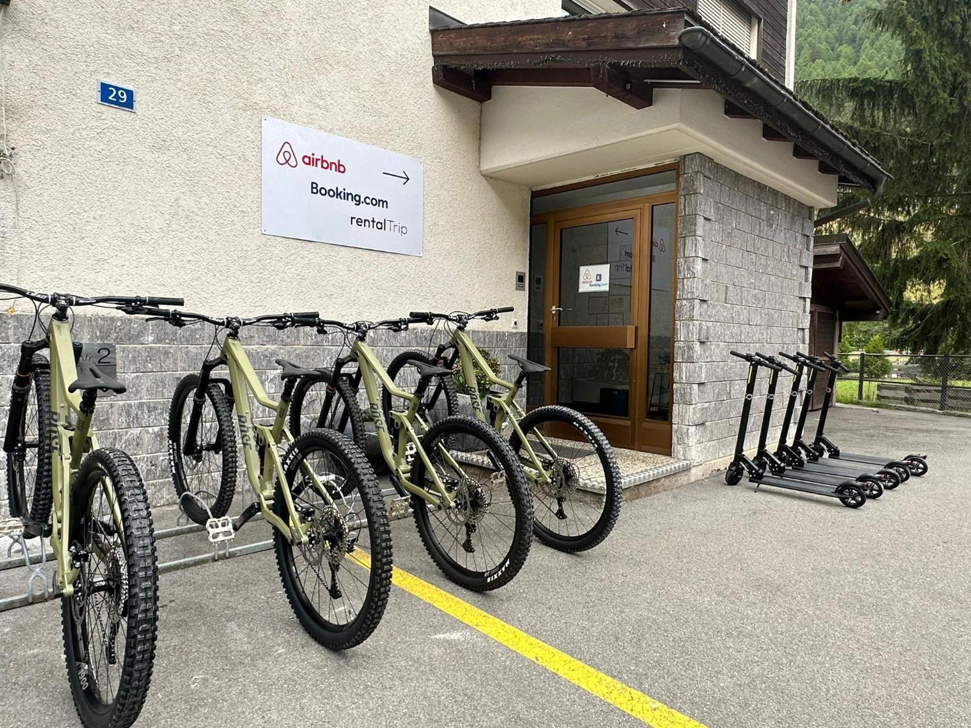 Panorama Apartment For 4 Near Zermatt Täsch Extérieur photo